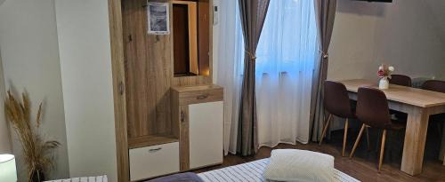 Poljanak House | Guest House Lisina