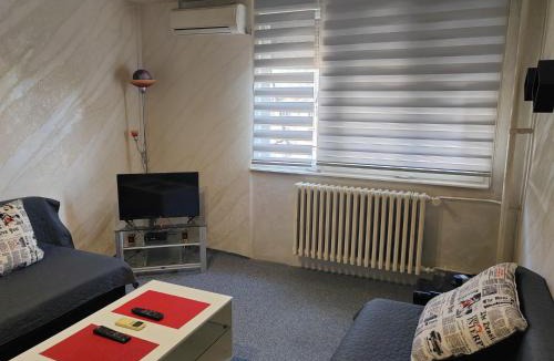Dorcol Apartment | Kalemegdan park and Zoo 1