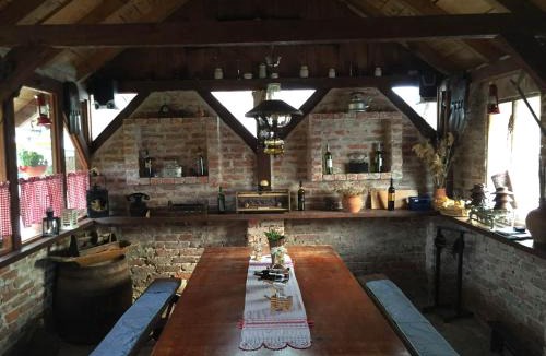 Gracac Apartment | Apartment Ada bed & breakfast