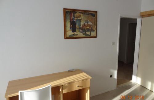 Zivogosce Apartment | House Zorra