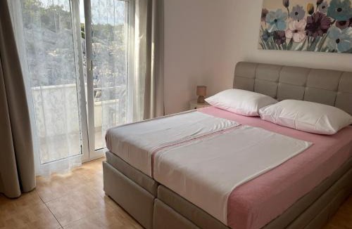 Pokrivenik House | Roso Seafront House