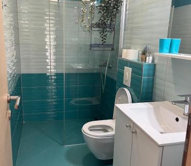 Pokrivenik House | Roso Seafront House