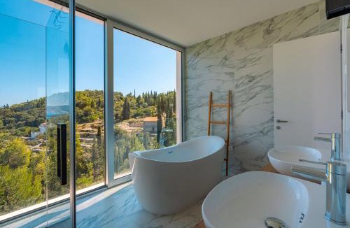 Zrnovo Villa | Luxury Villa Morello Korčula 1 with large heated pool, gym & sauna