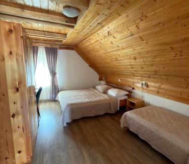 Jezerce House | Guest House Plitvice Waterfall