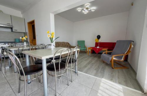 Beclean House | Casa de vacanta ROUA DIMINETII