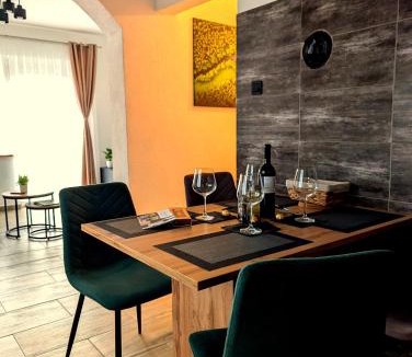 Dreznik Grad Apartment | Monte Symphony