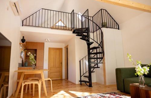 Hodbina Ski Chalet | Watan A&D