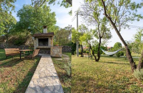 Drnis House | Villa Stone Medal