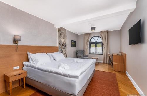 Gura Humorului House | Dokia Boutique