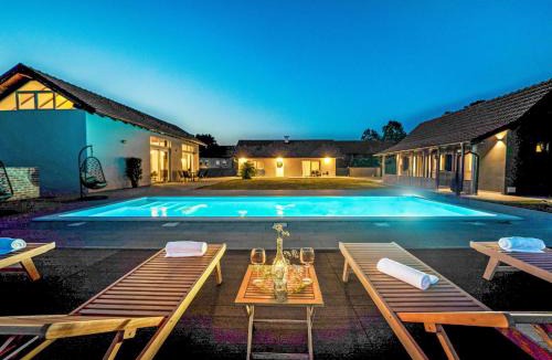 Klostar Ivanic House | Holiday Home Zelena Oaza by Interhome