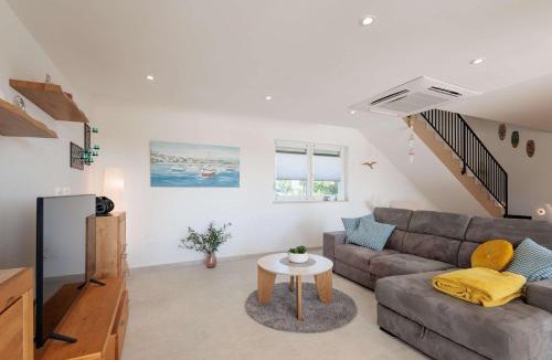 Farini Villa | Villa Farini - with private pool near Porec