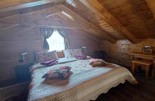 Dreznik Grad Apartment | Lorraine's cabin Plitvice