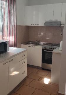 Grobnik Apartment | Apartment in family house Linda