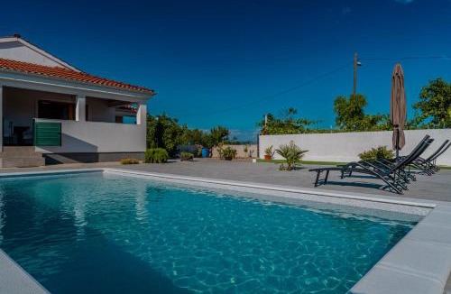 Biograd na Moru House | Mediterranean Oasis Villa with Private Pool & Summer Kitchen
