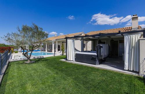 Nova Vas House | Holiday Home Villa Civitan by Interhome