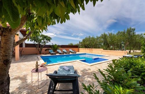 Visocane House | MY DALMATIA - Apartment Visocane with private pool