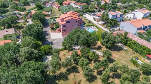 Pavicini House | Apartments and Rooms Villa Chiara