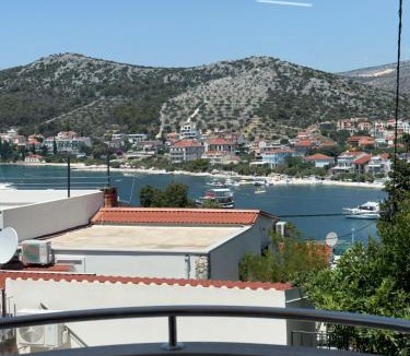 Seget Vranjica House | Villa Marisa Croatia Trogir Seget Vranjica
