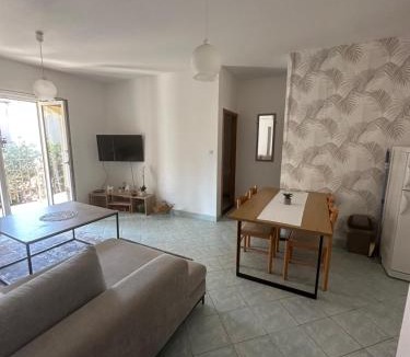 Srima Apartment | Green Garden