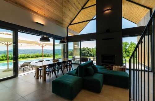 Varazdinske Toplice Villa | Blacksmith house - SPA, Heated outdoor pool, Kids zone