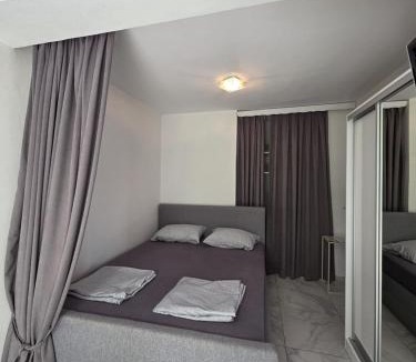Neum House | Villa Maxima u blizini plaže sa garažom i sigurnosnom kamerom