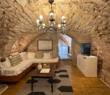 Grizane Villa | Authentic Stone House Tranquil Villa for Families and Groups