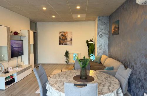 Krapinske Toplice Apartment | Hugo s home, apartman blizu bazena i bolnice