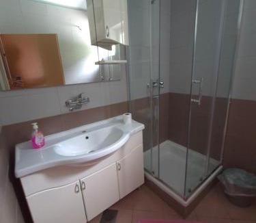 Komolac House | CENTRAL Dubrovnik Rooms Free Parking