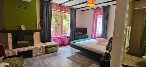 Bicaz House | Pensiunea Bia Papadia