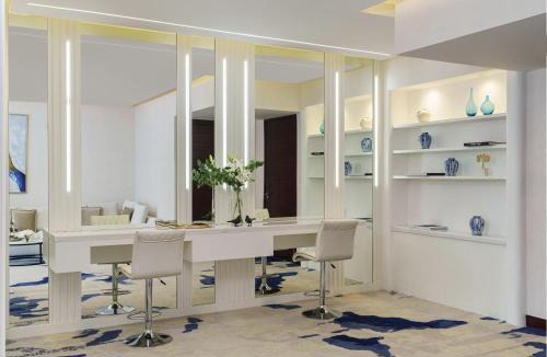 Al Maqta Resort | Fairmont Bab Al Bahr