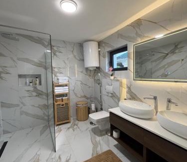 Bihac Villa | Terra Naturalia