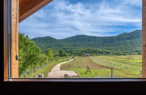 Gospic House | Forest Retreat with Pool & Jacuzzi near Plitvice by Destination GREEN Croatia