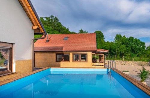 Gospic House | Forest Retreat with Pool & Jacuzzi near Plitvice by Destination GREEN Croatia