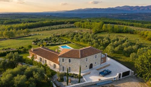Vizinada Villa | Villa The View Excelsior - Part of Excelsior Villas Collection