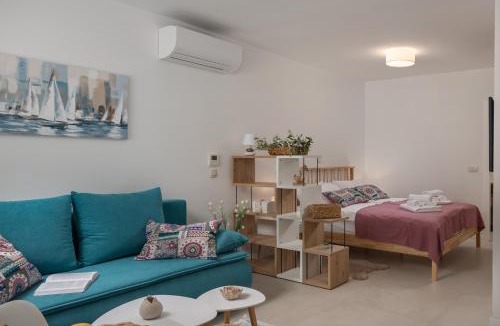 Zurkovo Apartment | Desamani 975