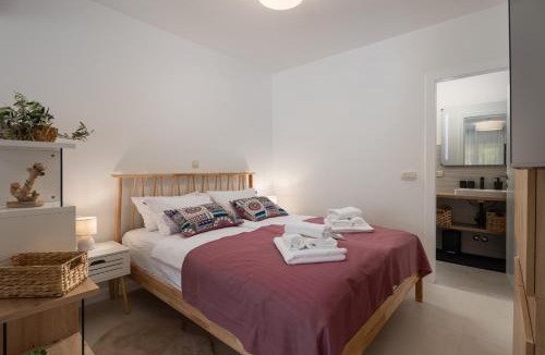 Zurkovo Apartment | Desamani 975