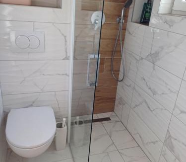 Klenovica Apartment | Loni