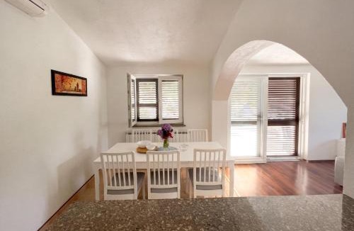 Krusevo House | Welcoming House in Poljica with Private Pool