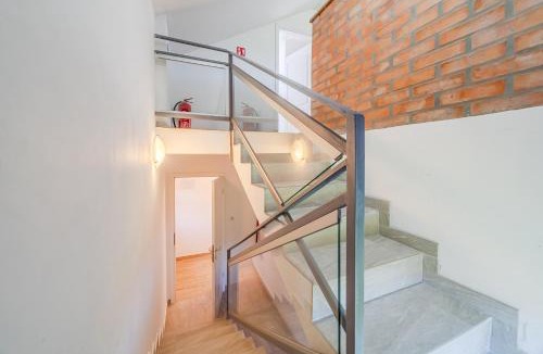 Desinic House | The Blue House with Sauna & Jacuzzi - Happy Rentals