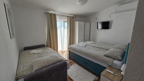 Cista Velika Villa | Holiday Home "PANORAMA-SPORT" POOL&BAR