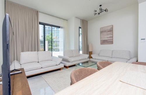 Mina Al Arab Apartment | Nasma Luxury stays -Premium Family Villa Marbella Villas, Ras Al Khaimah