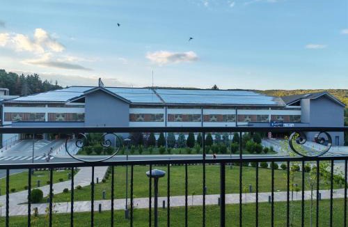 Vrdnik Apartment | Apartman Andjela Fruške Terme ,Orhideja