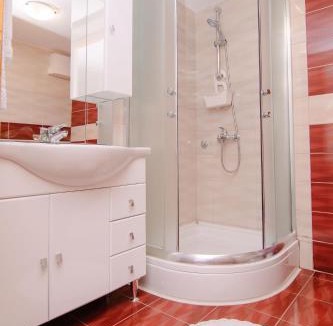 Ogulin House | Soba i Apartman Đula