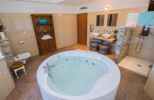 Sevid Villa | Villa Ciara Croatia Sevid
