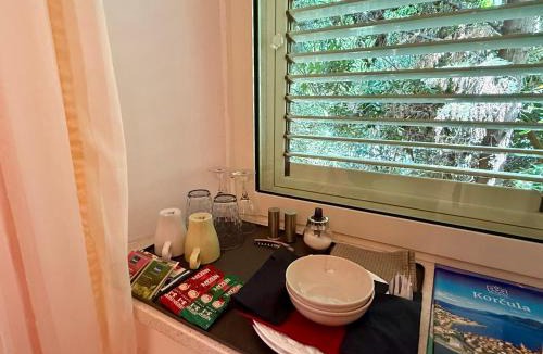 Cove Tri Zala (Zrnovo) House | Guesthouse Villa Colenda