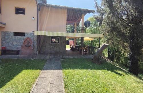 Netretic House | Holiday Home Jakovci