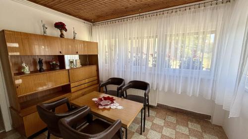 Sveti Kriz Zacretje Apartment | Apartment Mia