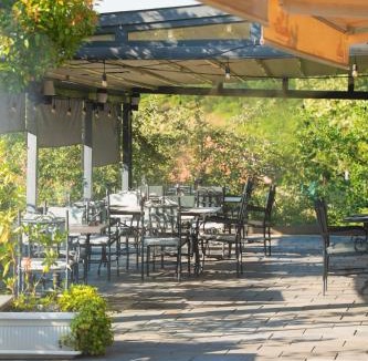 Kolovicë Hotel | Princesha Gresa Hill Hotel