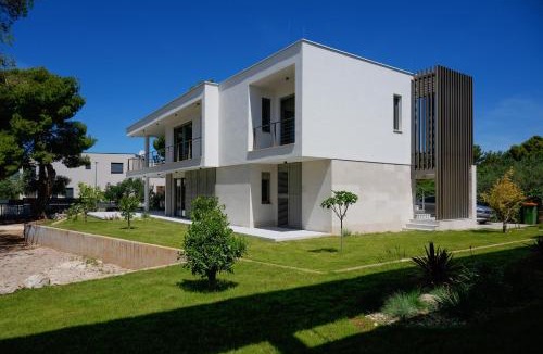 Srima Apartment | Apartment STINA in a Villa by the Sea