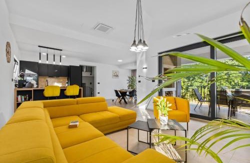 Bazgalji Villa | Vila Prisunca with jacuzzi & swimming pool